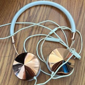 FRENDS Wired Rose Gold Headphones